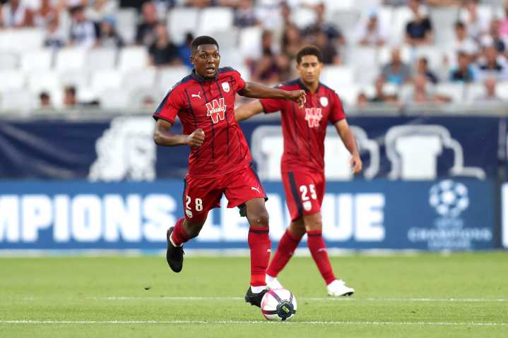 半岛体育登录入口-波尔多客场平局，保持不败纪录