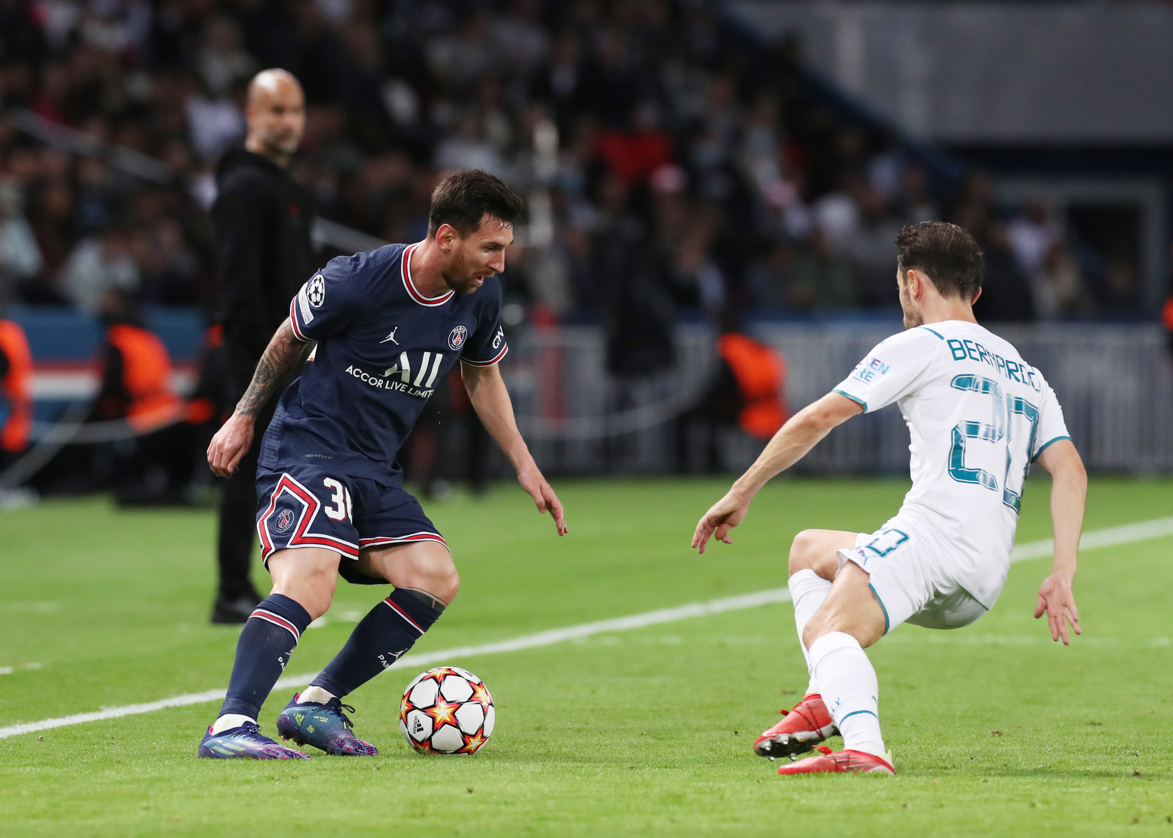 半岛体育官网-关于马德里双雄对决，球场上战绩不相上下的信息